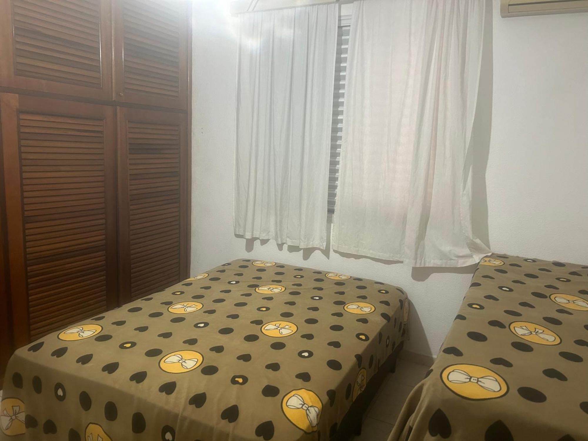 Ed. Itamarati. Aparthotel Praia Grande (Santos)